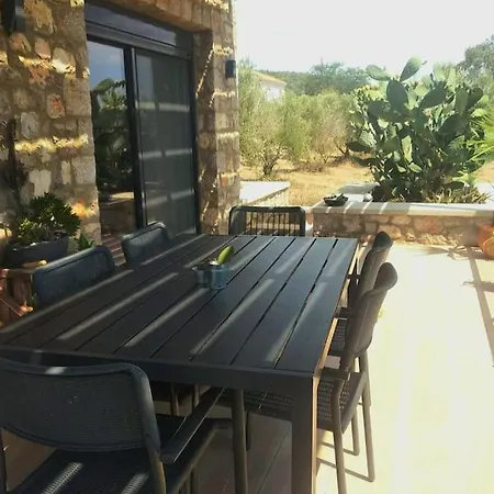 το σπίτι της ελιάς *